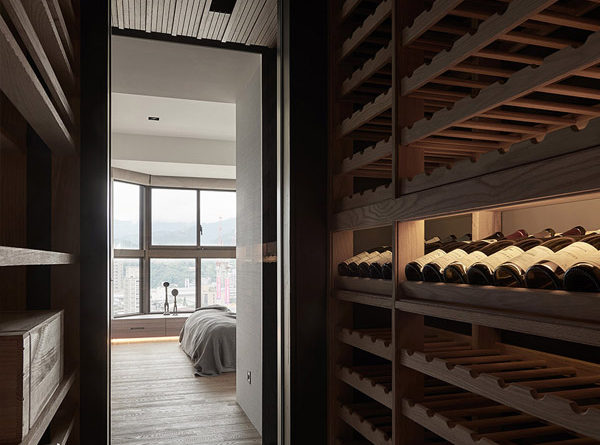 horizontal wine rack